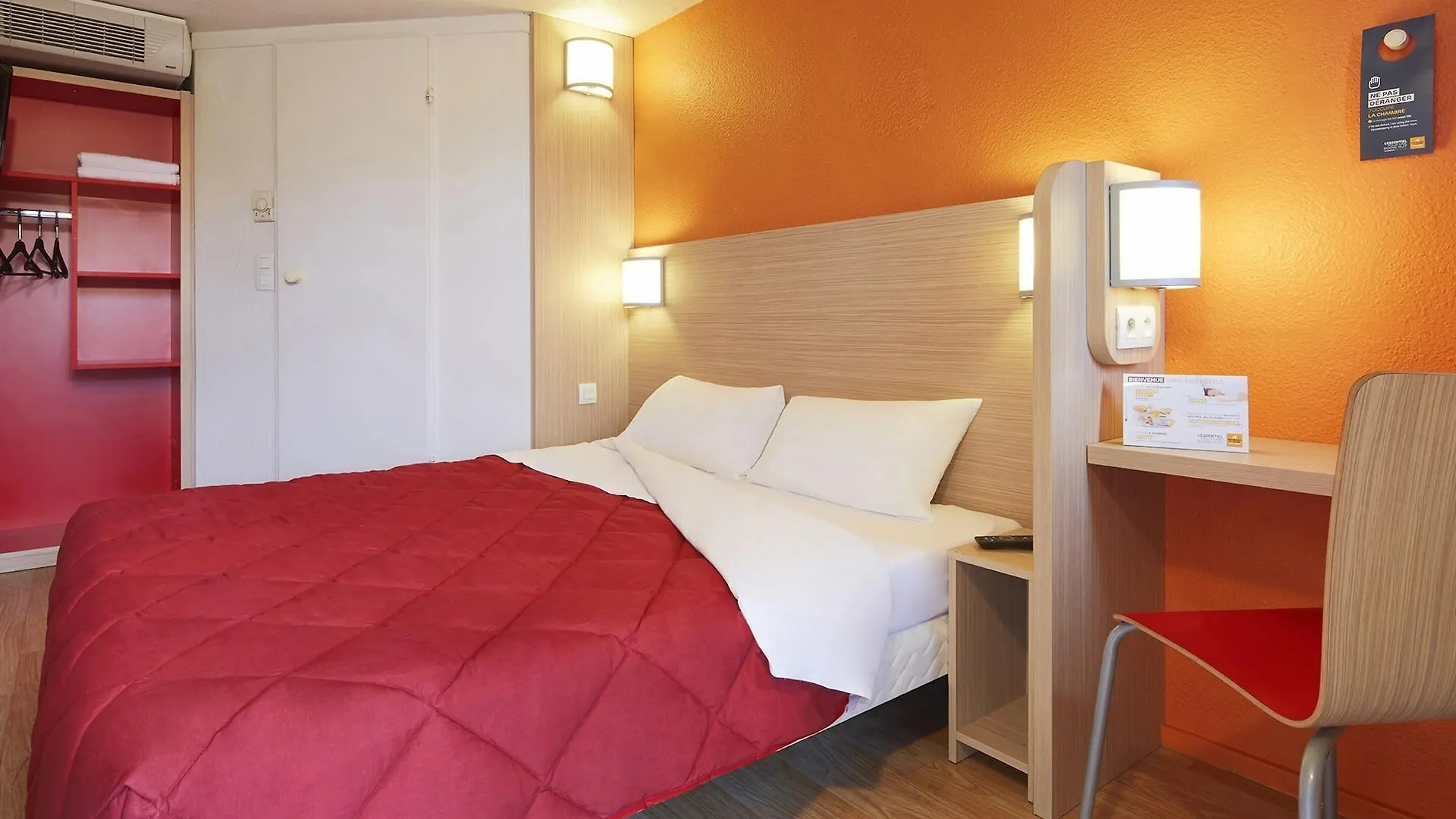Premiere Classe Toulouse Ouest -Blagnac Aeroport Hotel